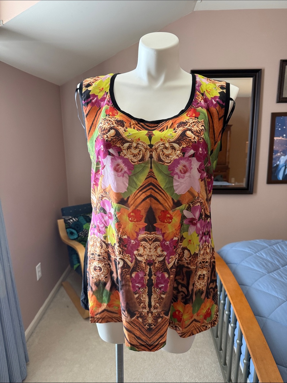 Floral Multicolor Sleeveless Women's Tank Top